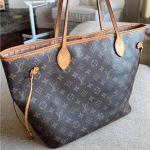 Louis Vuitton Neverfull MM